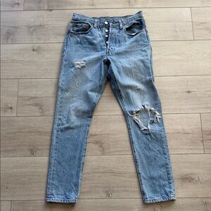 Levi’s Distressed Women’s Jeans - Light Blue